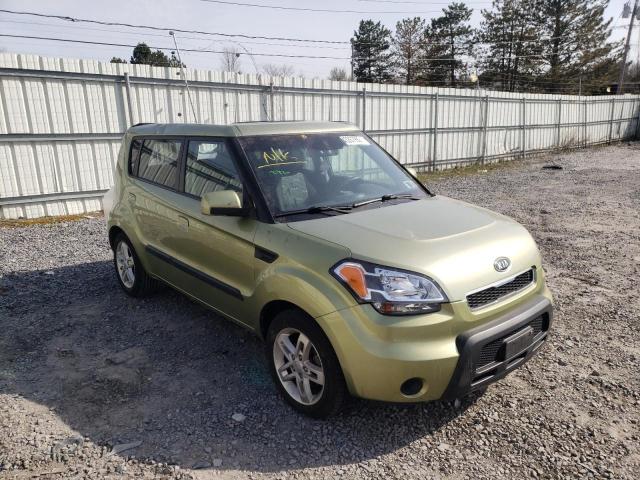 KIA SOUL + 2010 with VIN KNDJT2A29A7111971 - Photo from auction