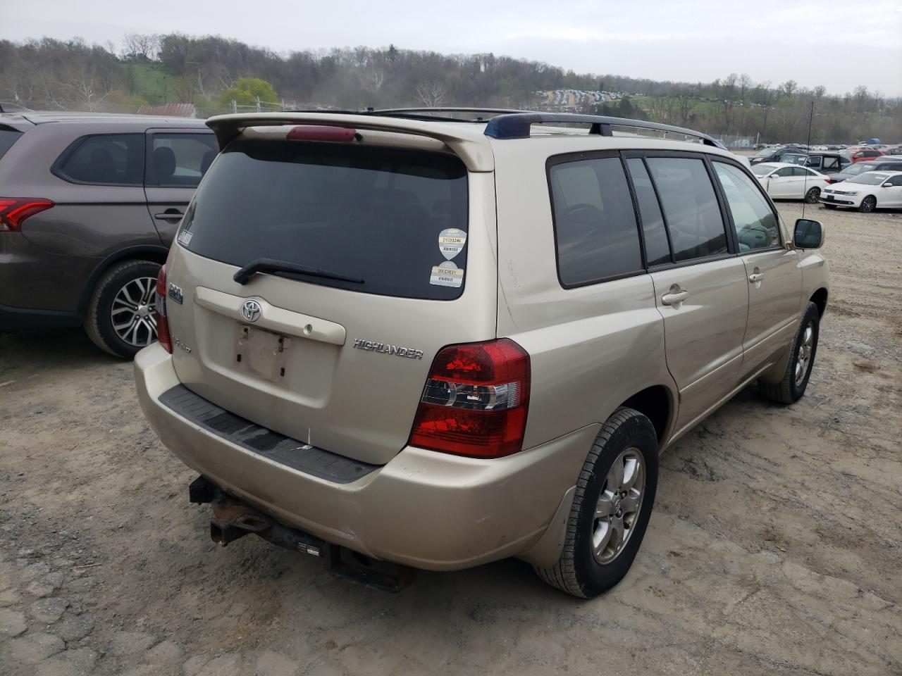 Photo 4 from auction – 2005 TOYOTA HIGHLANDER with VIN JTEEP21A850135041