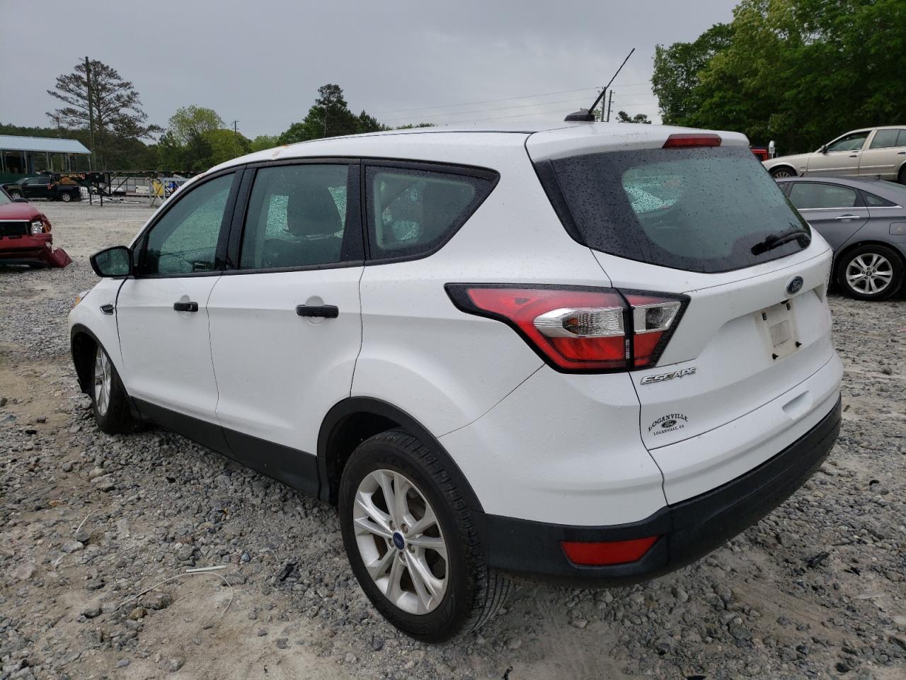 Photo 3 from auction – 2017 FORD ESCAPE S with VIN 1FMCU0F74HUB85658