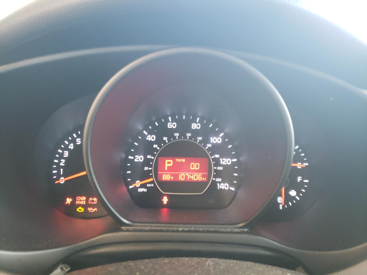 Photo 8 from auction – 2015 KIA SOUL with VIN KNDJN2A25F7173269