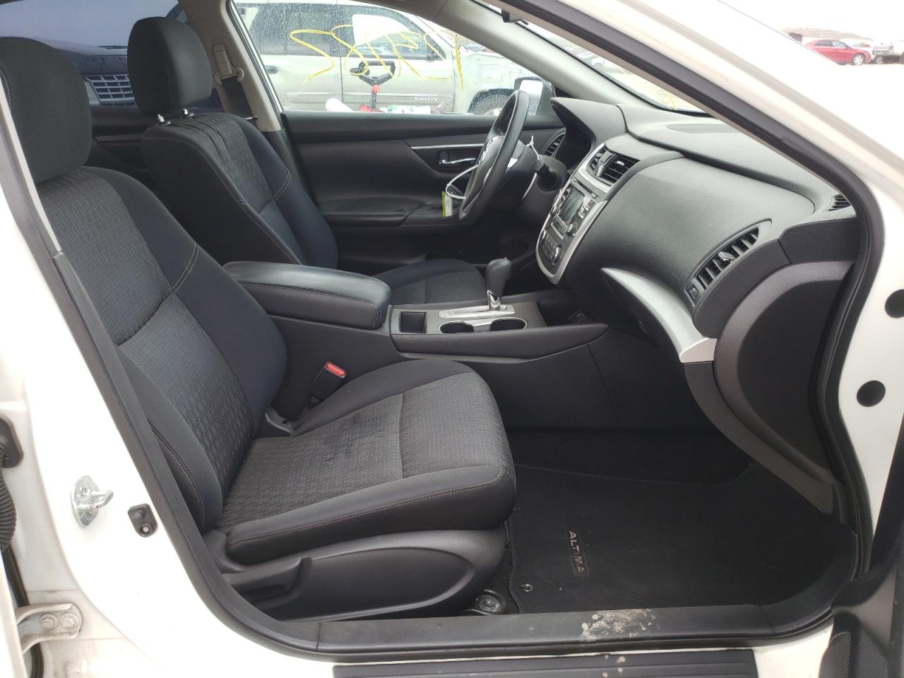Photo 5 from auction – 2016 NISSAN ALTIMA 2.5 with VIN 1N4AL3AP4GC246332