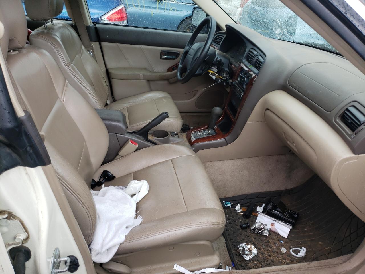 Photo 10 from auction – 2004 SUBARU LEGACY OUT with VIN 4S3BH675747623473