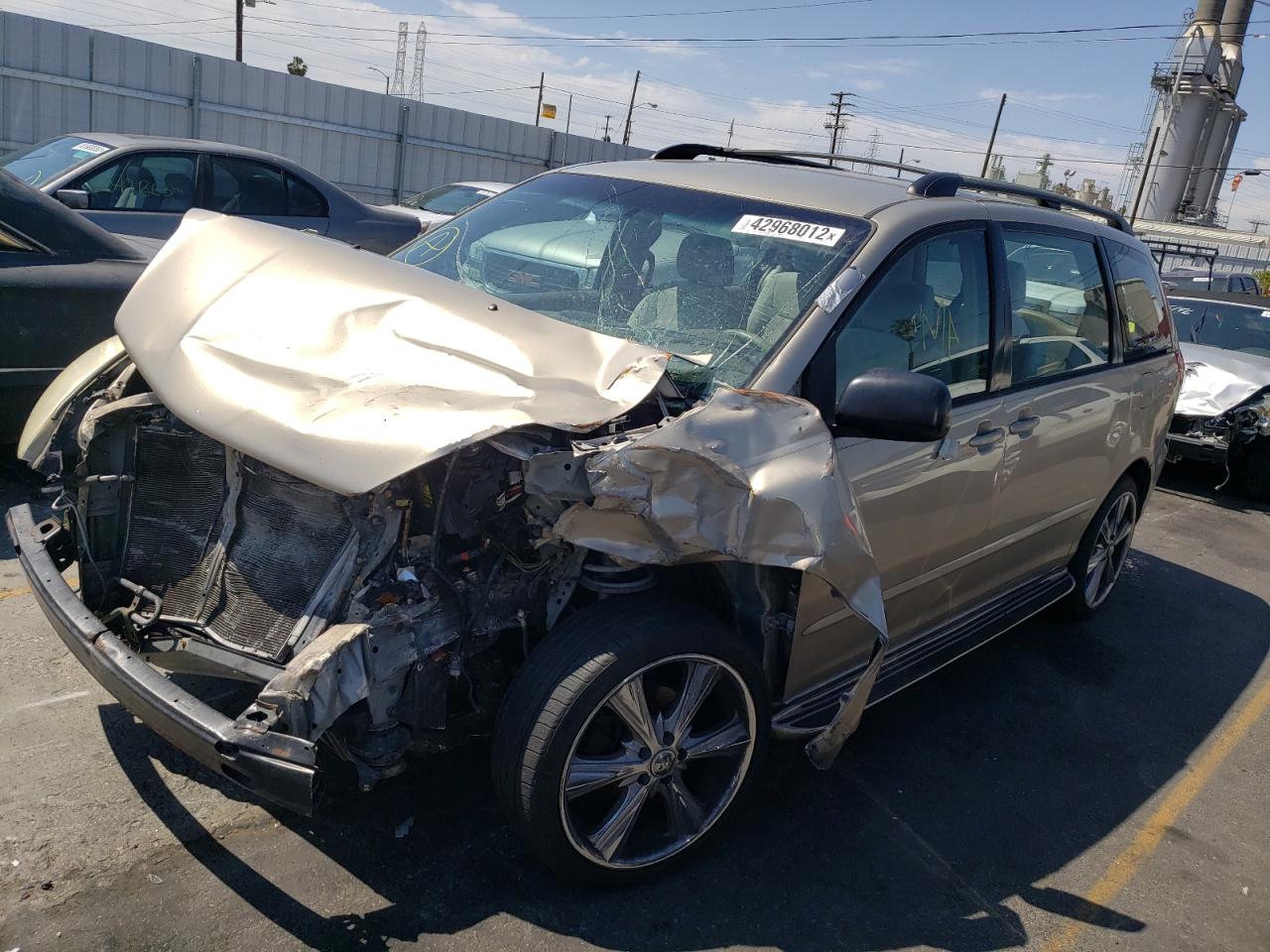 Photo 2 from auction – 2006 TOYOTA SIENNA CE with VIN 5TDZA23C76S446125