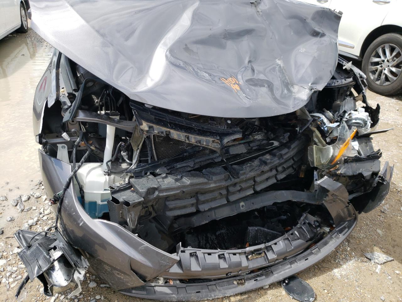 Photo 9 from auction – 2015 TOYOTA CAMRY LE with VIN 4T1BF1FK7FU998201