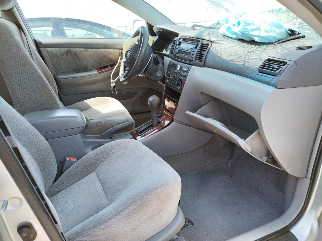 Photo 5 from auction – 2003 TOYOTA COROLLA CE with VIN JTDBR32E230044689