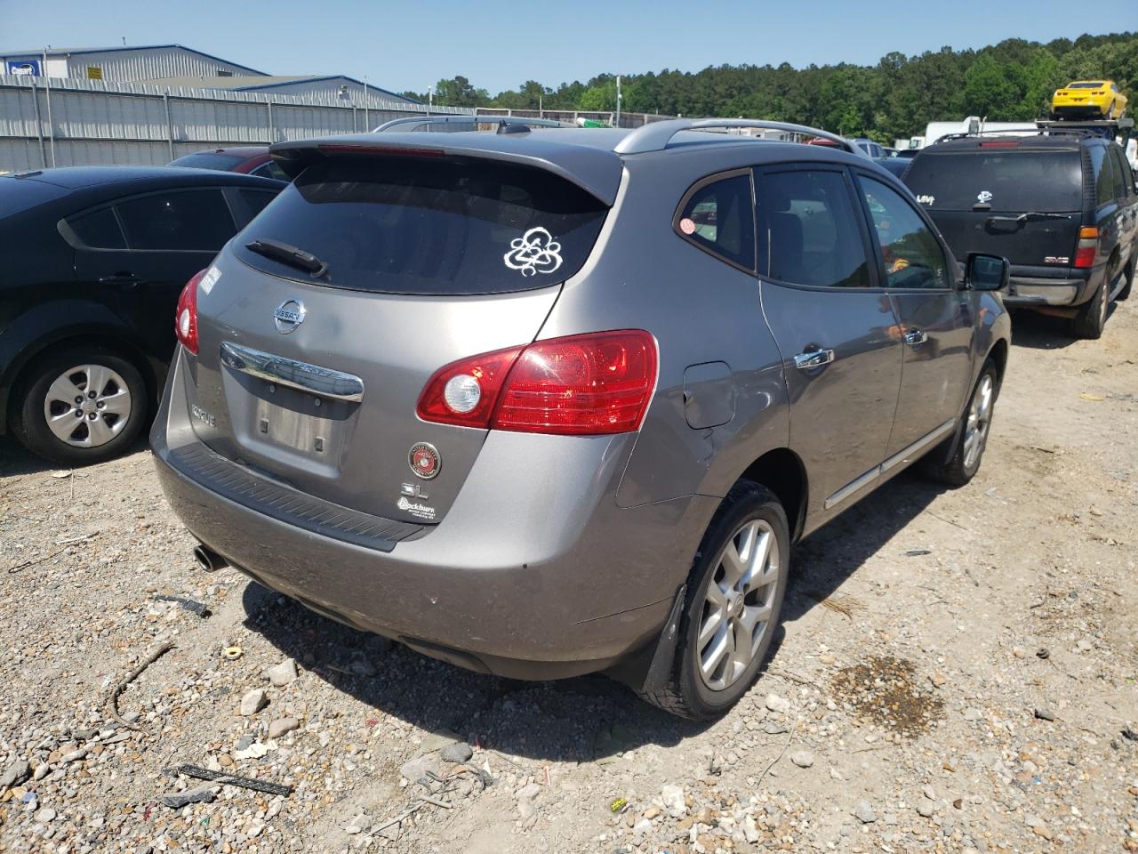Photo 4 from auction – 2012 NISSAN ROGUE S with VIN JN8AS5MT5CW296946