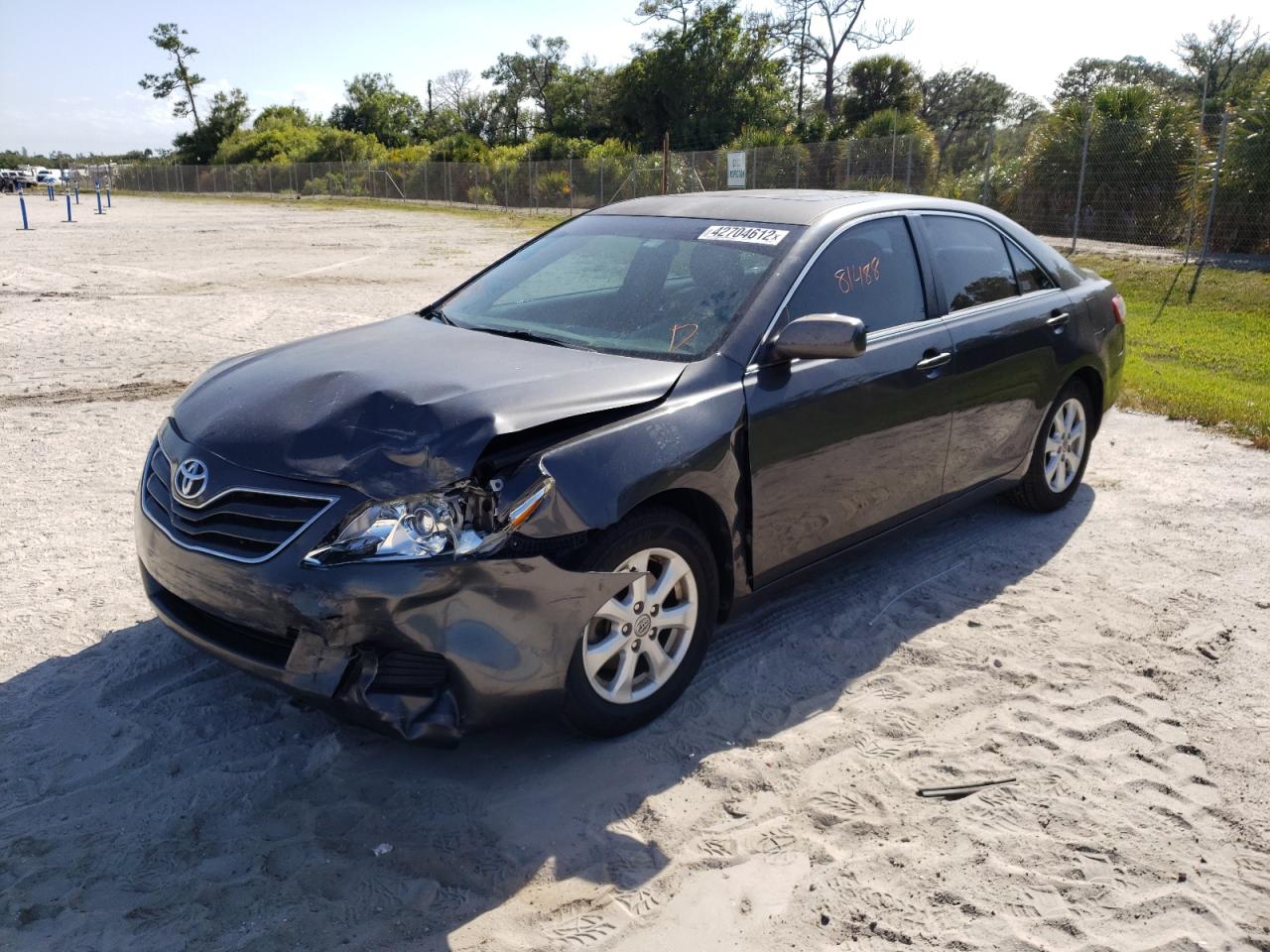 Photo 2 from auction – 2011 TOYOTA CAMRY BASE with VIN 4T1BF3EK0BU212178