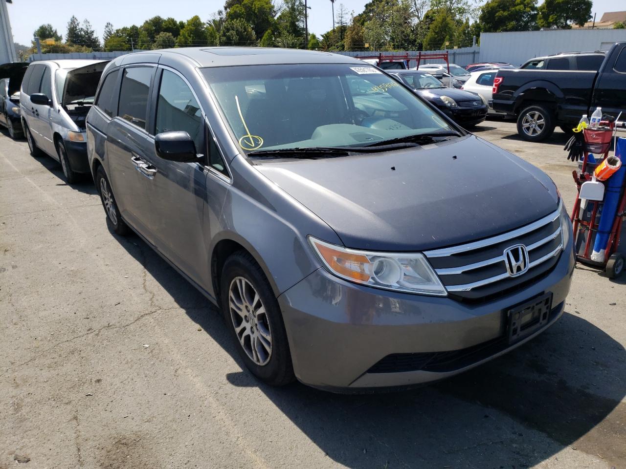 Photo 1 from auction – 2012 HONDA ODYSSEY EX with VIN 5FNRL5H60CB037317
