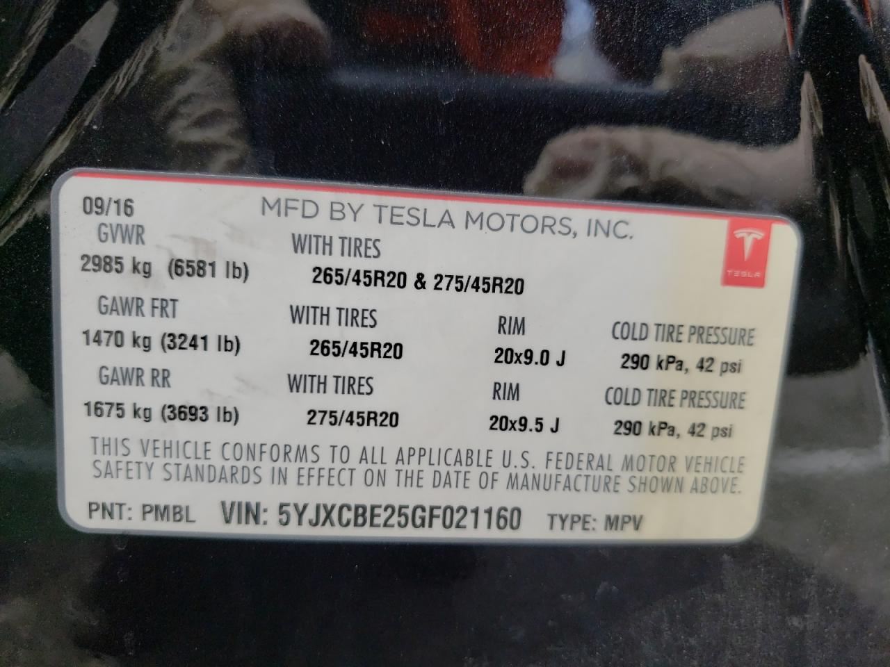 Photo 10 from auction – 2016 TESLA MODEL X with VIN 5YJXCBE25GF021160