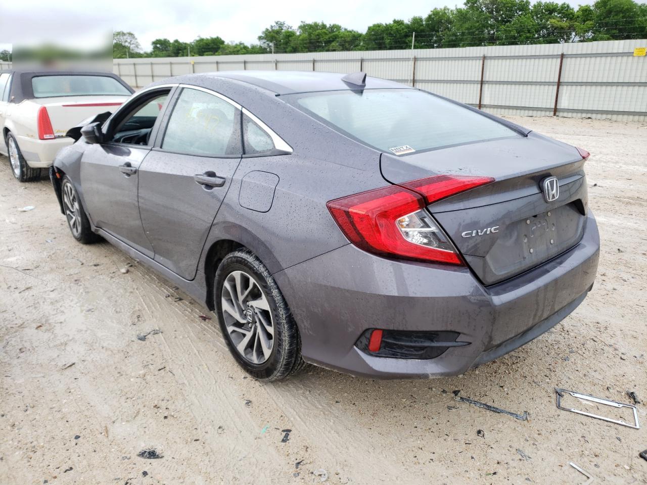 Photo 3 from auction – 2018 HONDA CIVIC EX with VIN 2HGFC2F7XJH580664