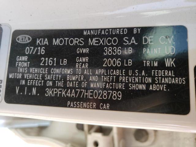 Photo 10 from auction – 2017 KIA FORTE LX with VIN 3KPFK4A77HE028789