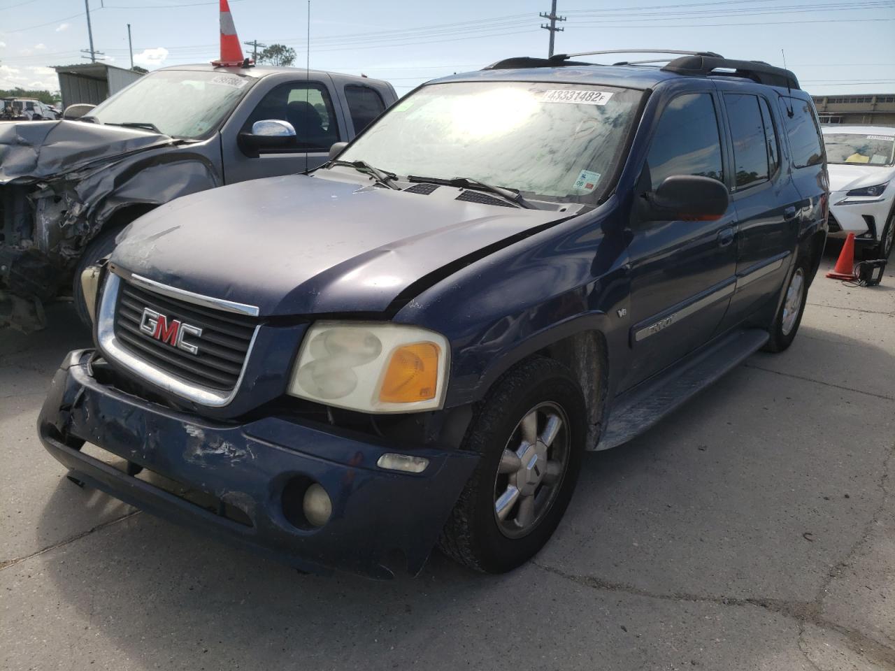 Photo 2 from auction – 2003 GMC ENVOY XL with VIN 1GKET16P636242921
