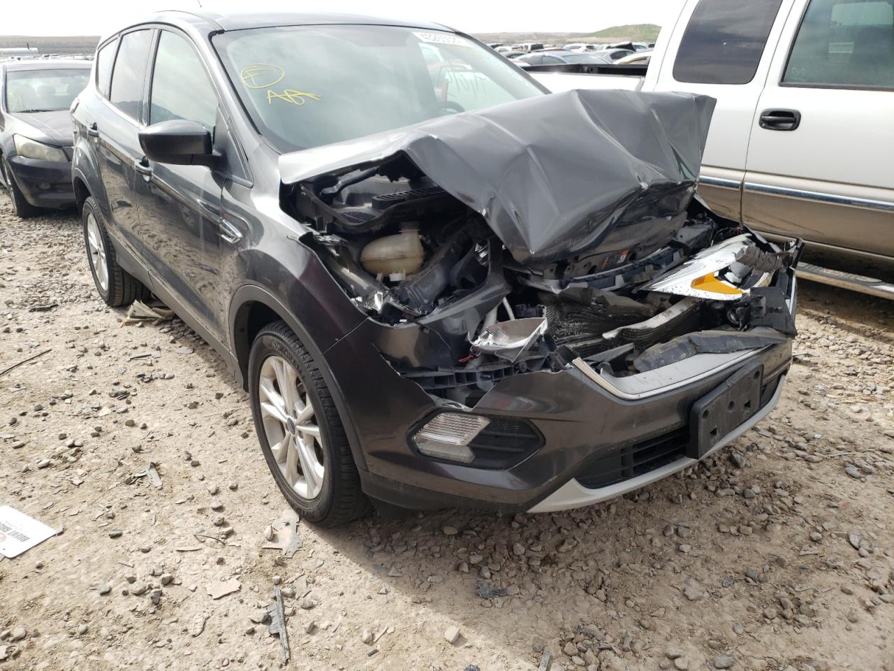 FORD ESCAPE SE 2017 with VIN 1FMCU0G94HUB46410 - Photo from auction