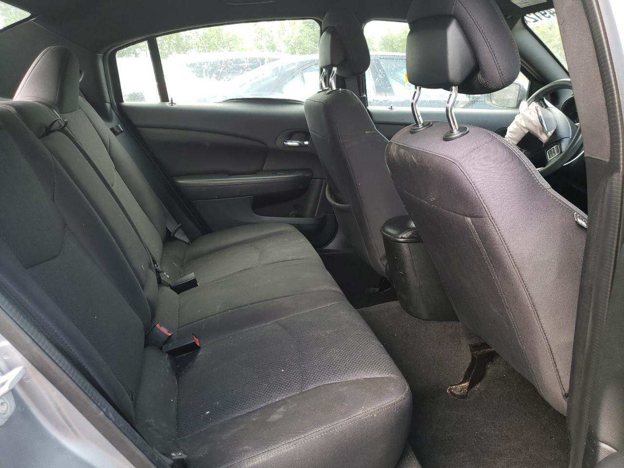 Photo 6 from auction – 2013 CHRYSLER 200 LX with VIN 1C3CCBAB3DN734192
