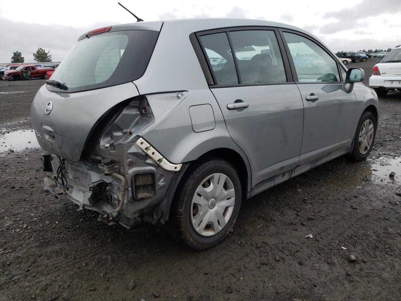 Photo 4 from auction – 2010 NISSAN VERSA S with VIN 3N1BC1CP6AL419833