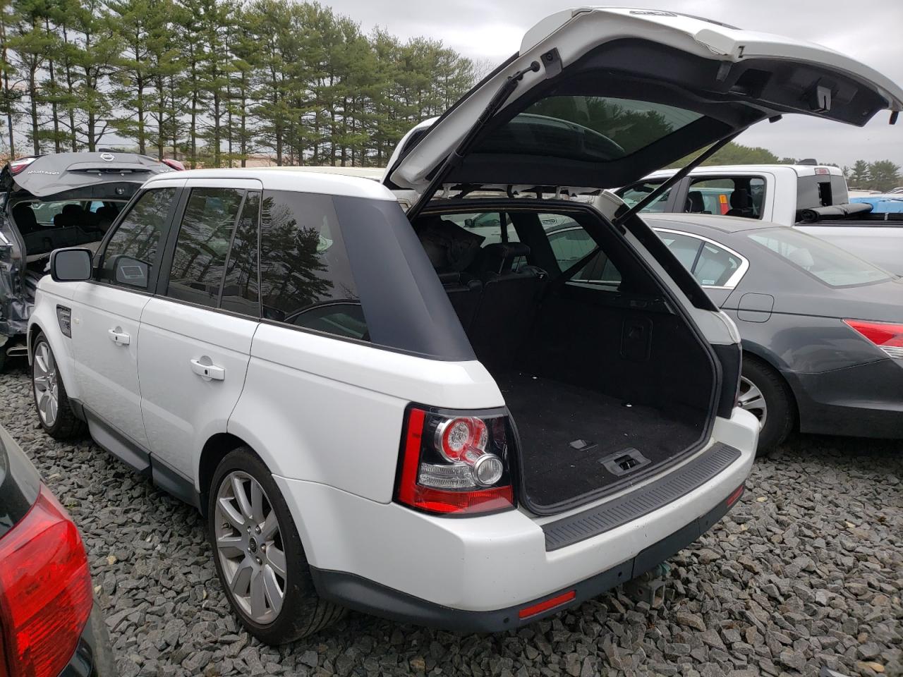 Photo 3 from auction – 2013 LAND ROVER RANGE ROVE with VIN SALSK2D44DA776331