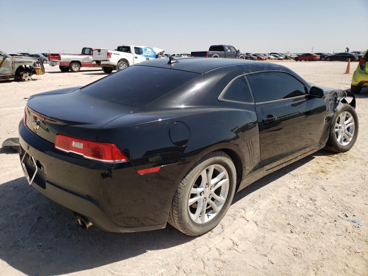 Photo 4 from auction – 2014 CHEVROLET CAMARO LS with VIN 2G1FA1E36E9197598