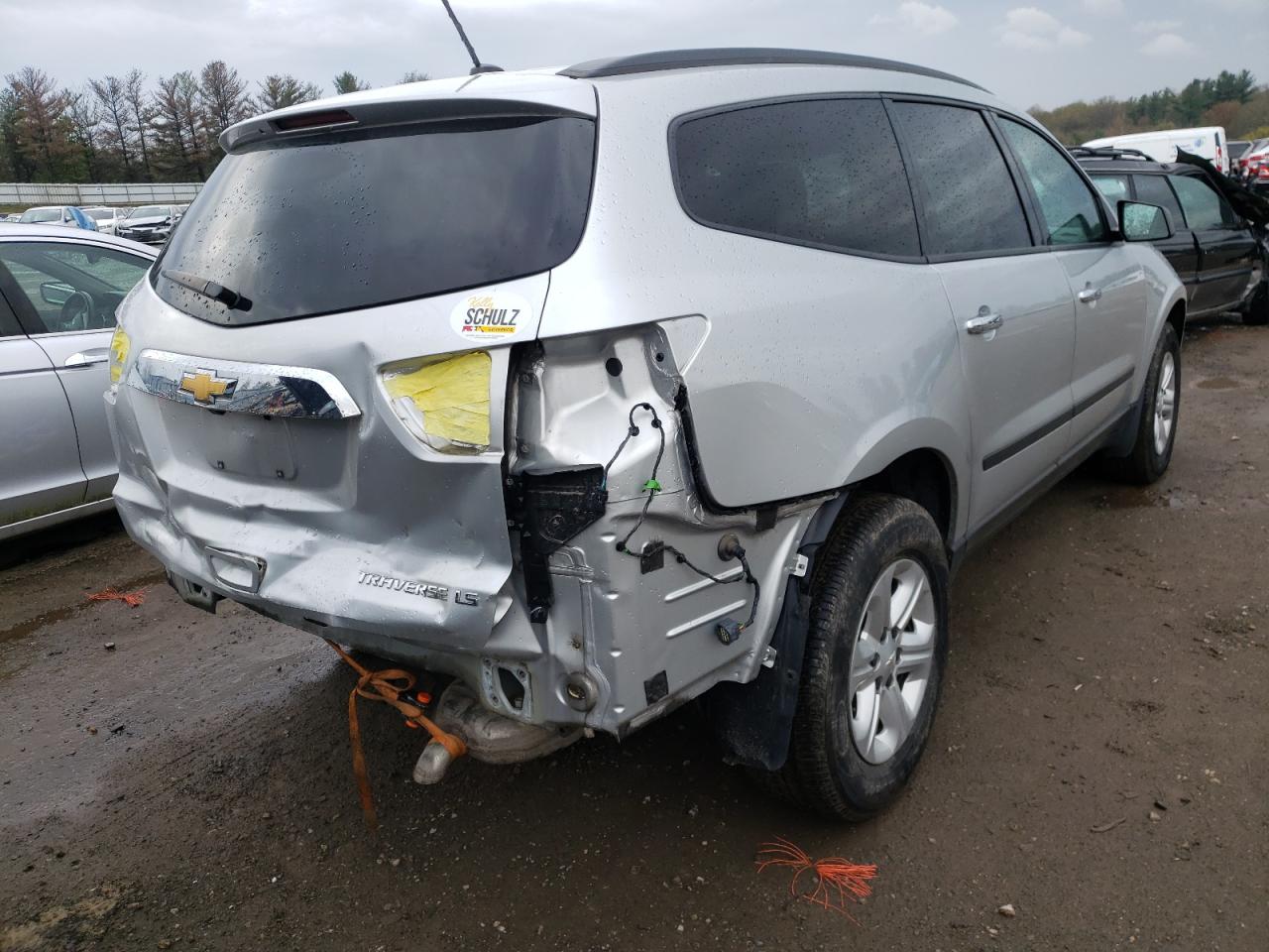 Photo 4 from auction – 2015 CHEVROLET TRAVERSE L with VIN 1GNKRFED8FJ350600