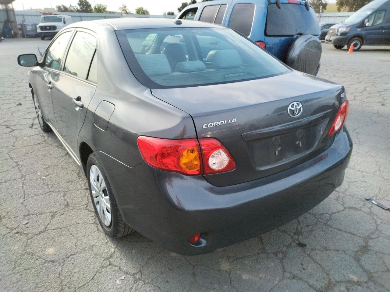 Photo 3 from auction – 2010 TOYOTA COROLLA BA with VIN 1NXBU4EE7AZ290462