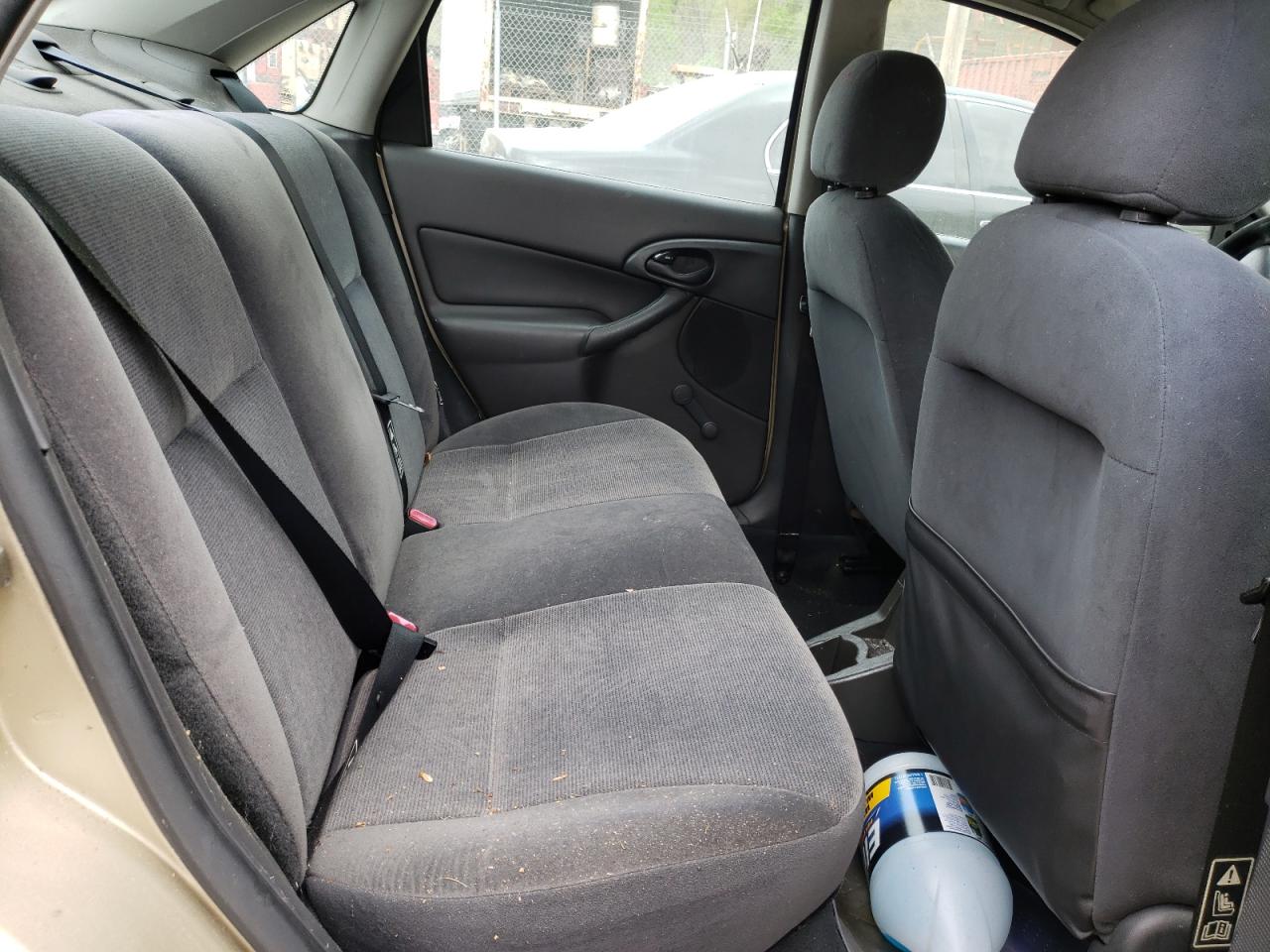 Photo 6 from auction – 2002 FORD FOCUS LX with VIN 1FAFP33P72W360386