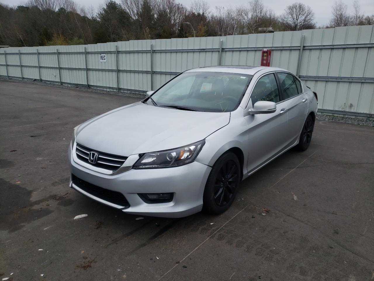 Photo 2 from auction – 2014 HONDA ACCORD EX with VIN 1HGCR2F70EA161955