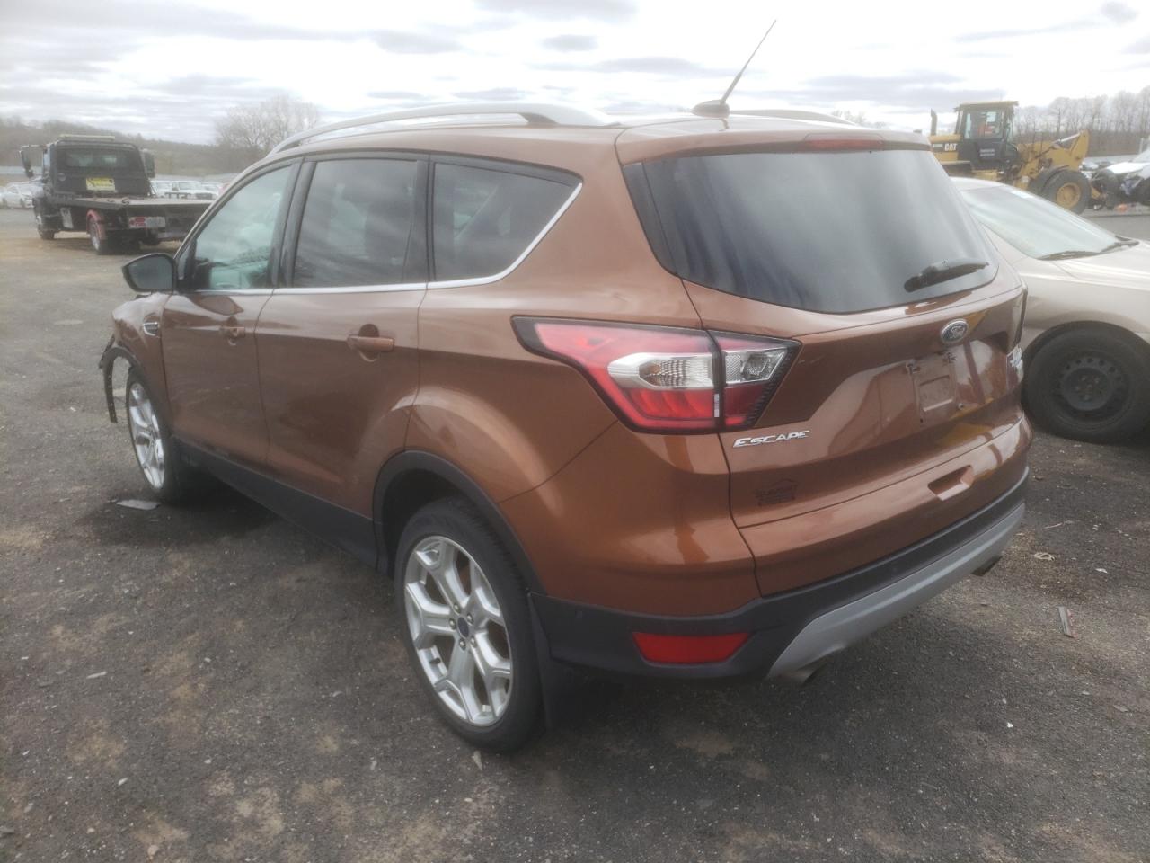 Photo 3 from auction – 2017 FORD ESCAPE TIT with VIN 1FMCU9J92HUB58147