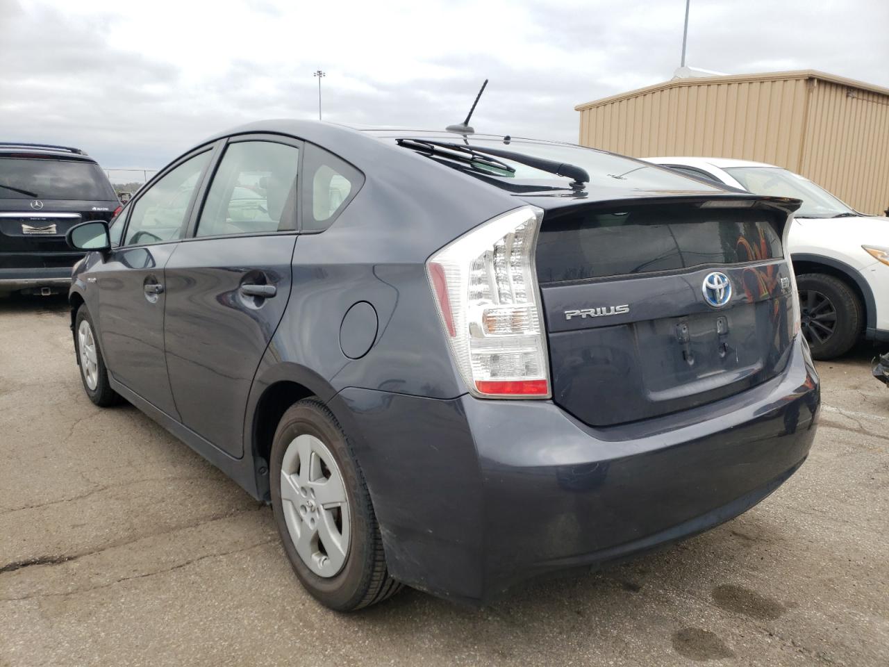 Photo 3 from auction – 2011 TOYOTA PRIUS with VIN JTDKN3DU1B1434725