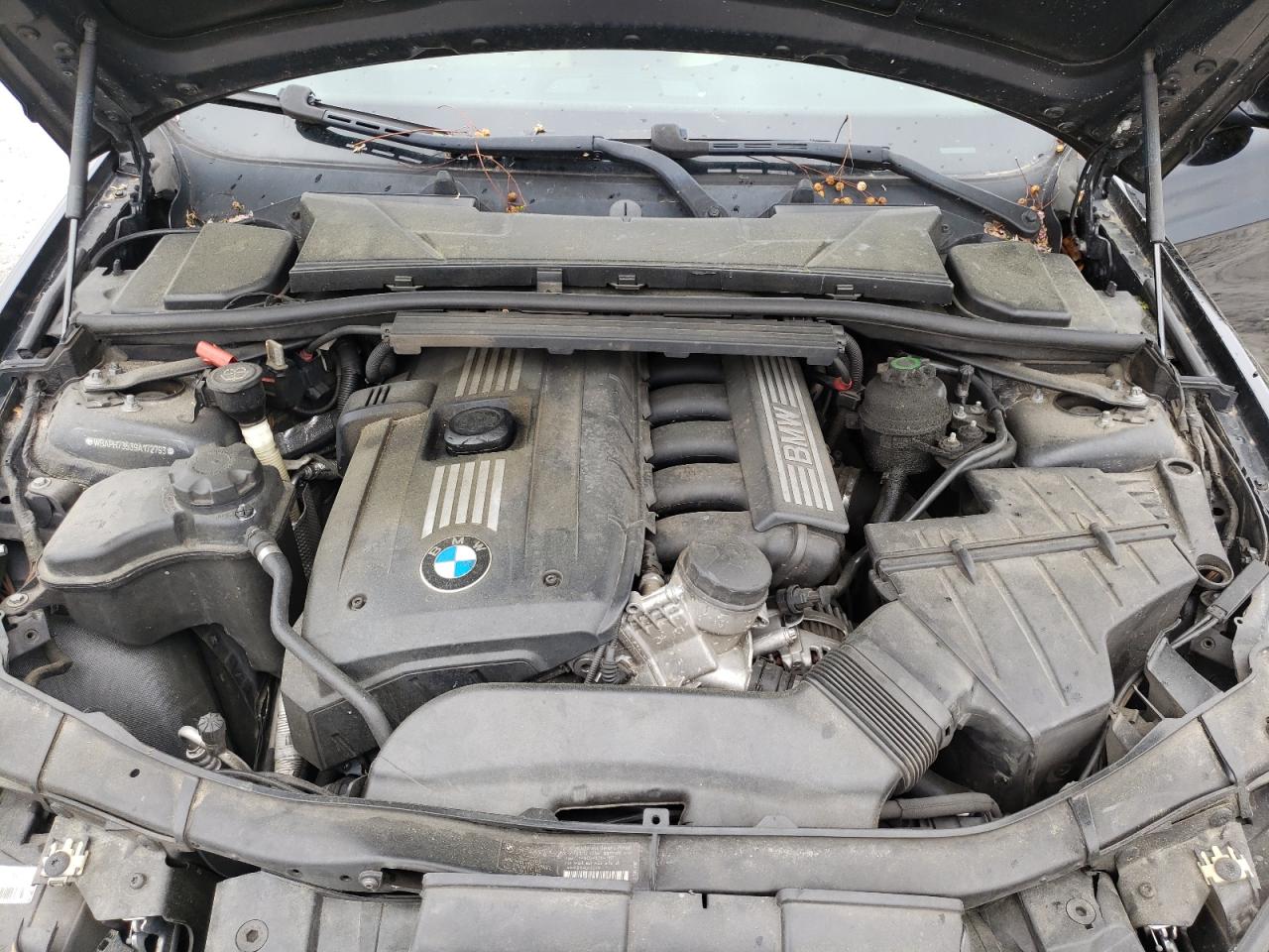Photo 7 from auction – 2009 BMW 328 I with VIN WBAPH73539A172793
