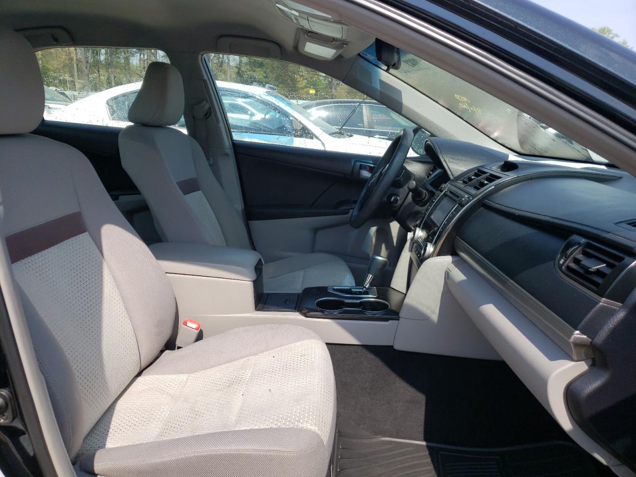 Photo 5 from auction – 2012 TOYOTA CAMRY BASE with VIN 4T4BF1FK9CR237591