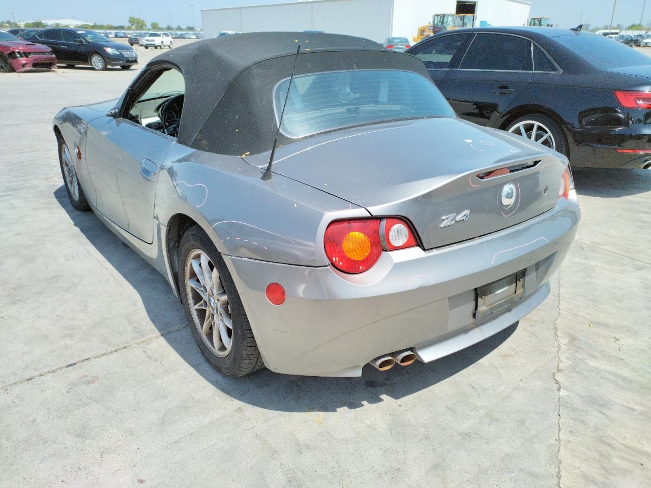 Снимка 3 от търг – 2003 BMW Z4 2.5 с VIN 4USBT33403LS44339