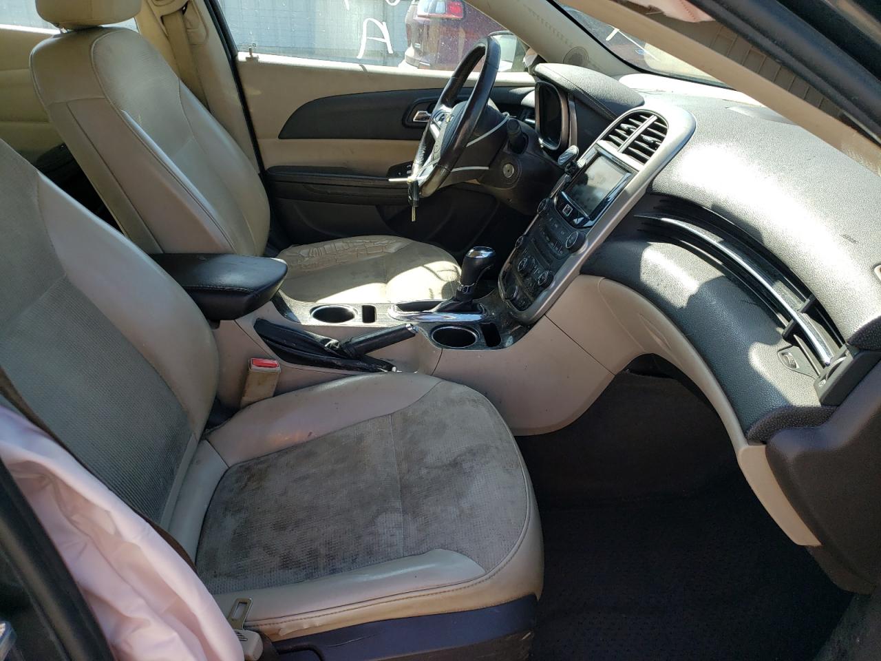 Photo 5 from auction – 2014 CHEVROLET MALIBU 2LT with VIN 1G11E5SL2EF181349