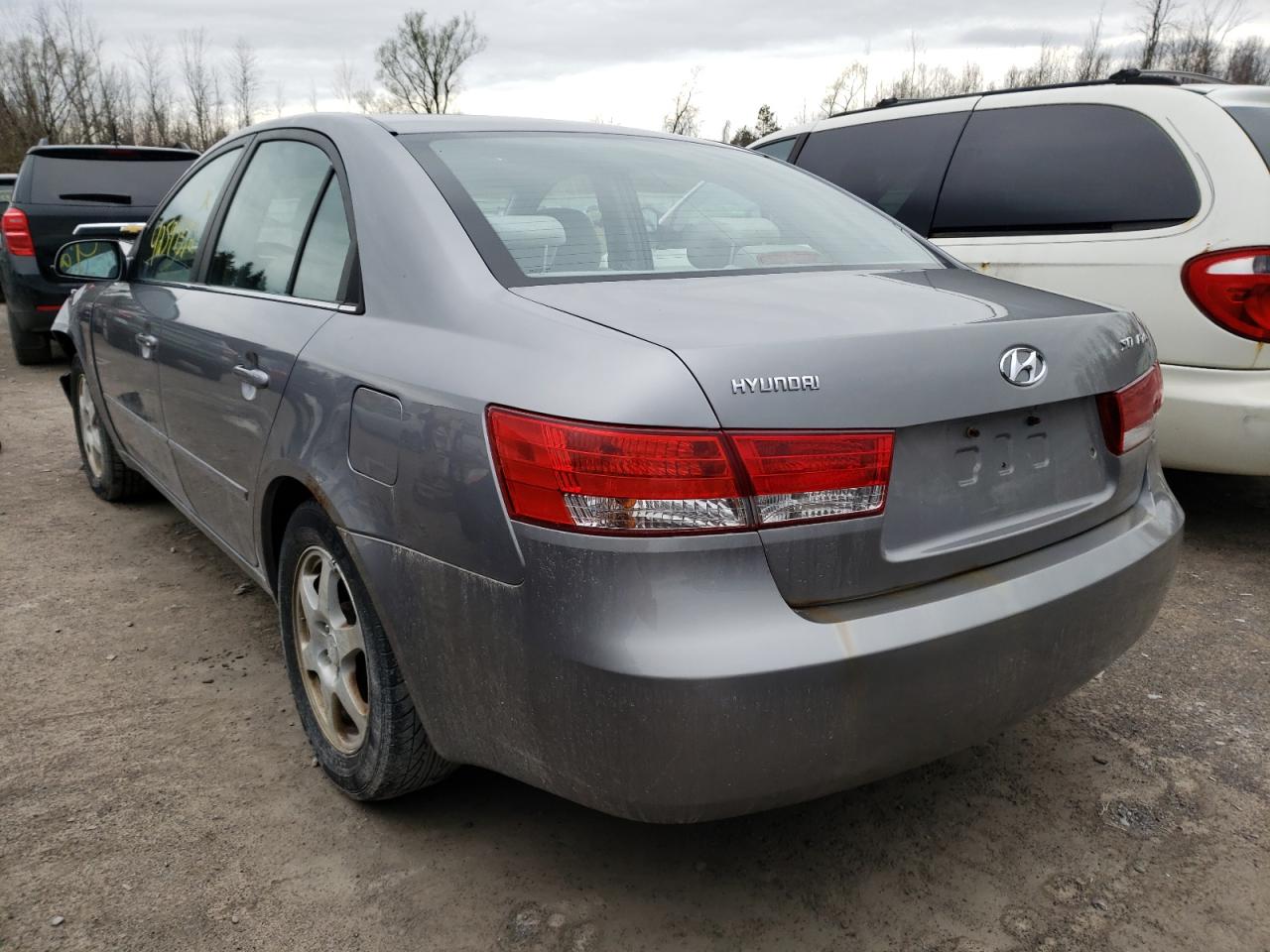 Photo 3 from auction – 2006 HYUNDAI SONATA GLS with VIN 5NPEU46C46H063715