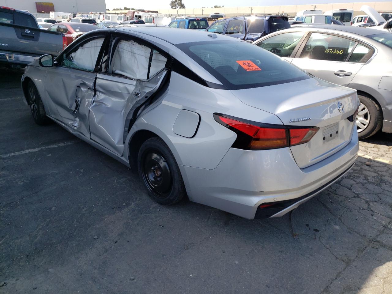 Photo 3 from auction – 2020 NISSAN ALTIMA SL with VIN 1N4BL4EV7LC207831