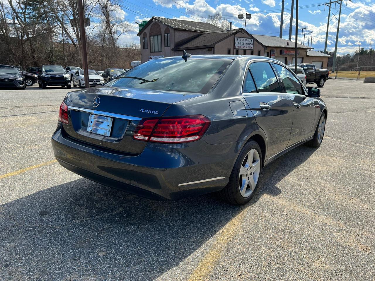 Photo 4 from auction – 2014 MERCEDES-BENZ E 350 4MAT with VIN WDDHF8JB5EA982051