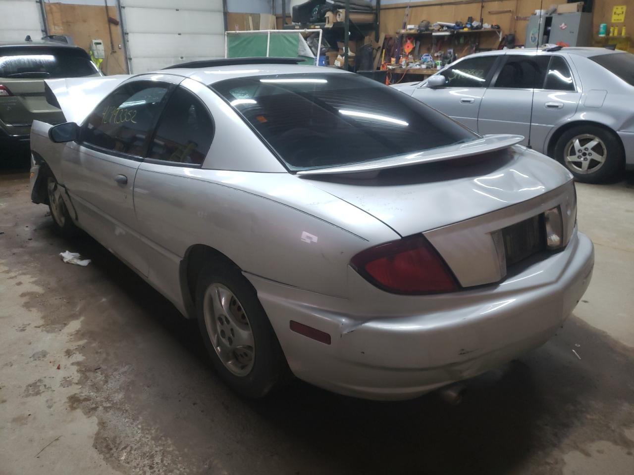 Photo 3 from auction – 2004 PONTIAC SUNFIRE with VIN 1G2JB12F347113674