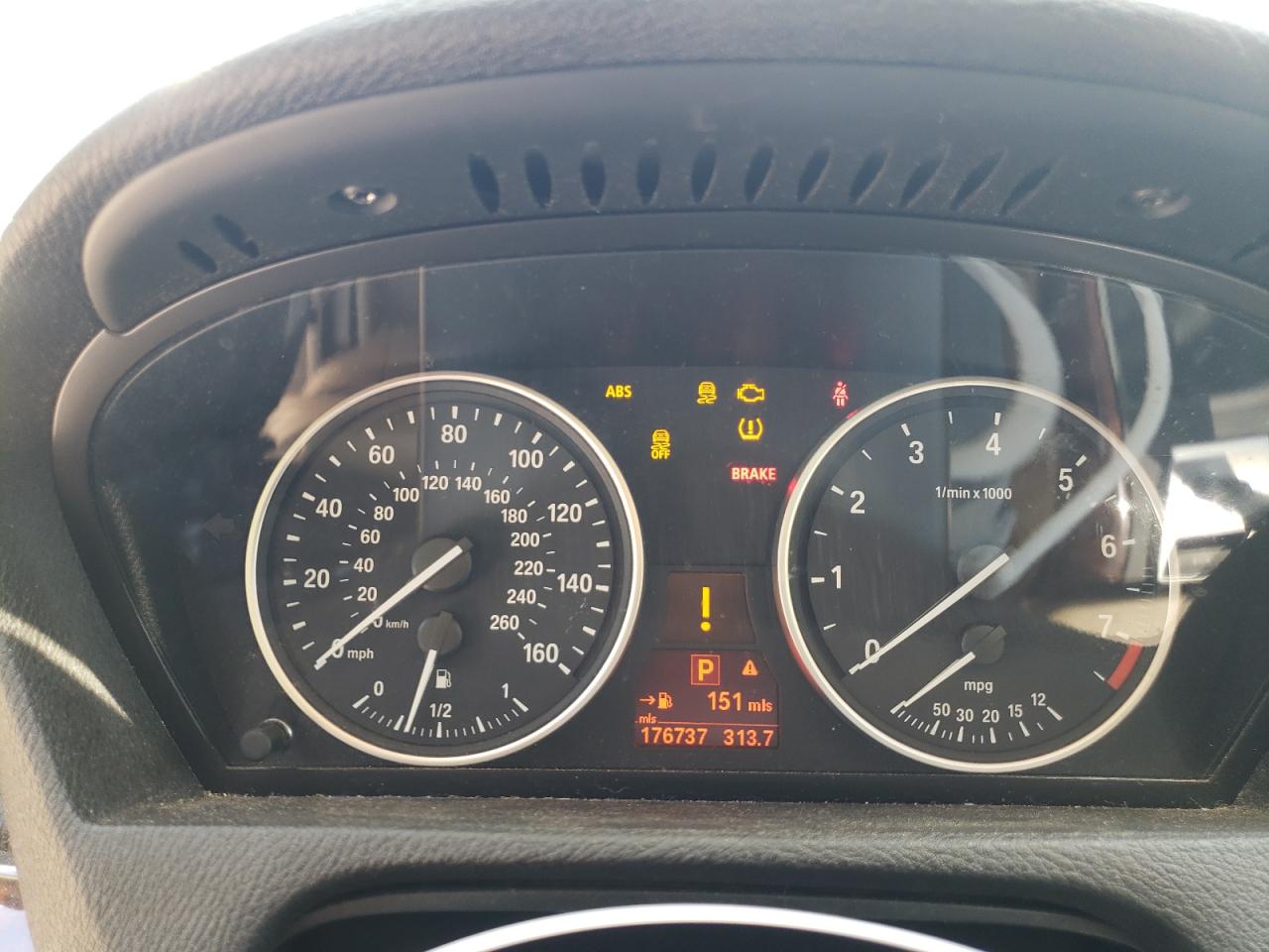Photo 8 from auction – 2013 BMW X5 XDRIVE5 with VIN 5UXZV8C52D0C14803