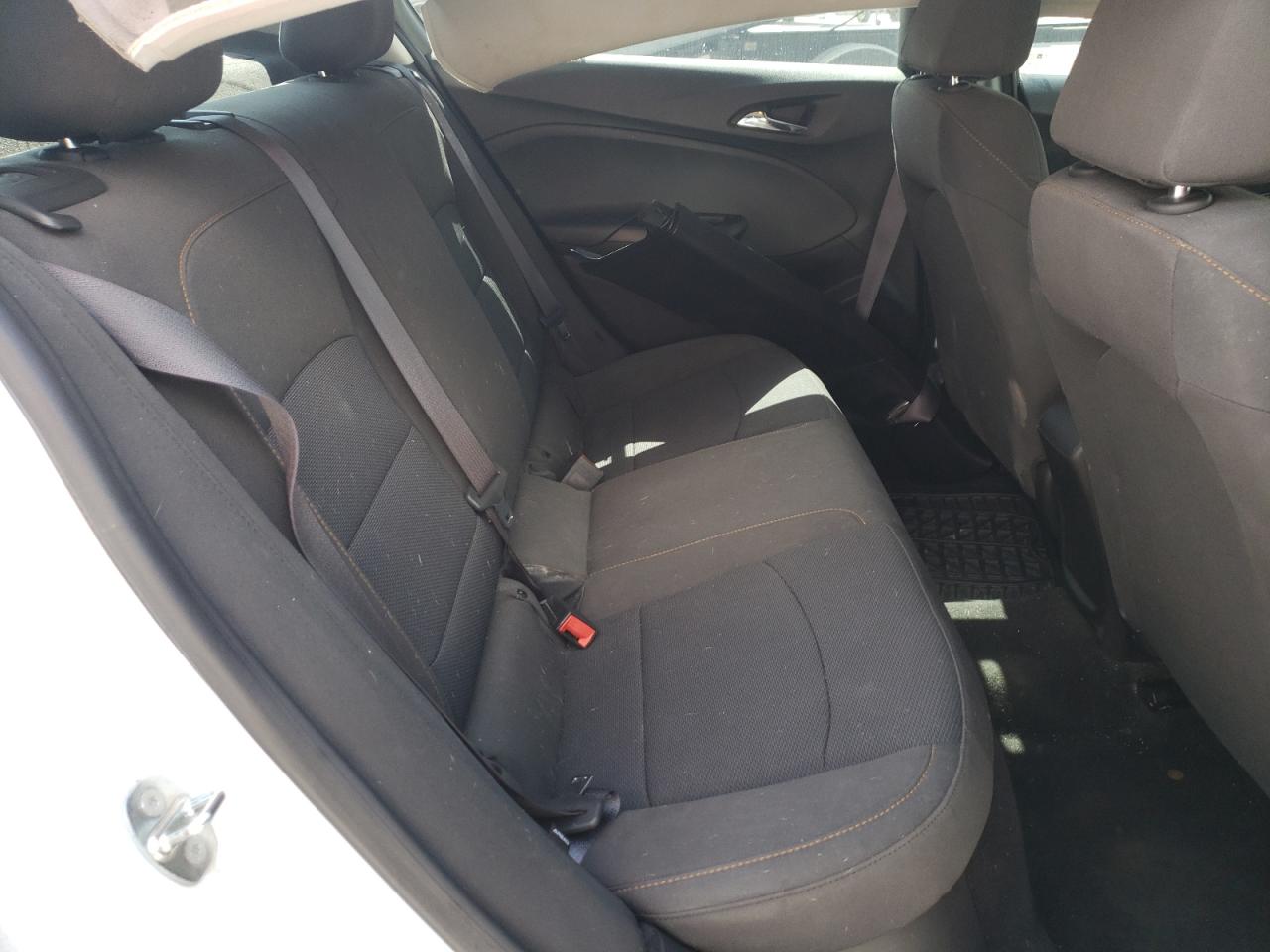 Photo 6 from auction – 2016 CHEVROLET CRUZE LS with VIN 1G1BC5SMXG7296152