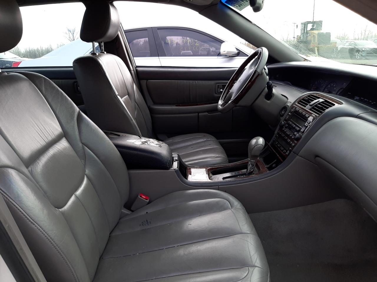 Photo 5 from auction – 2003 TOYOTA AVALON XL with VIN 4T1BF28BX3U282083