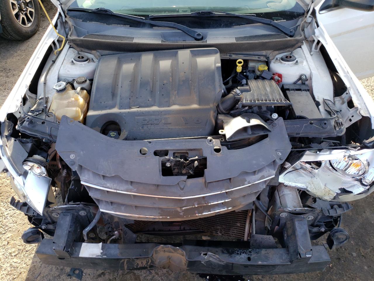 Photo 7 from auction – 2007 CHRYSLER SEBRING with VIN 1C3LC46R47N676616