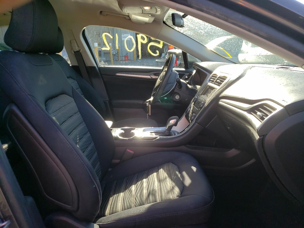 Photo 5 from auction – 2016 FORD FUSION SE with VIN 3FA6P0H76GR343600