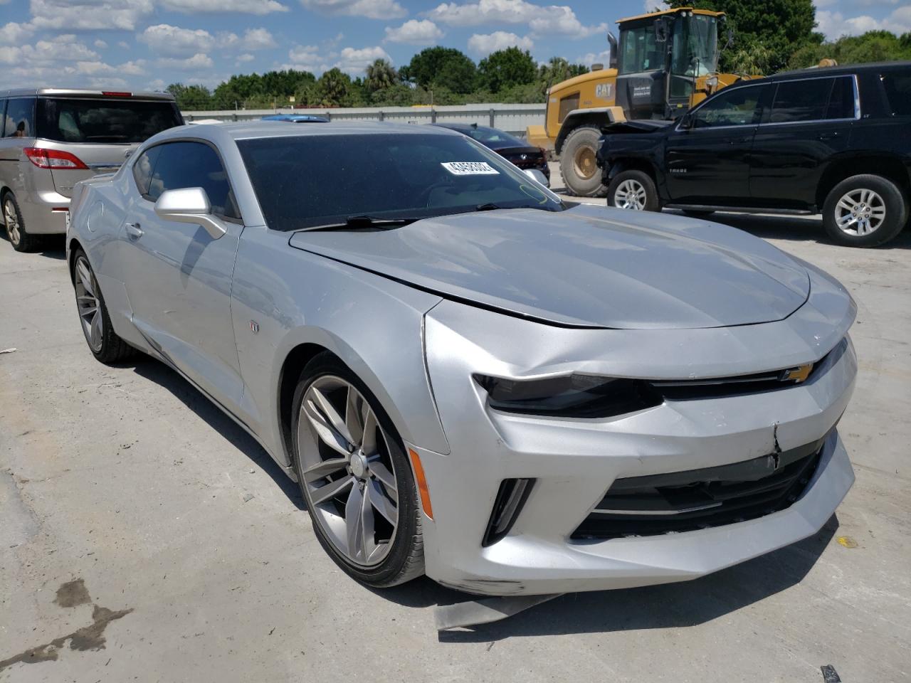 CHEVROLET CAMARO LT 2018 with VIN 1G1FB1RX4J0102017 - Photo from auction