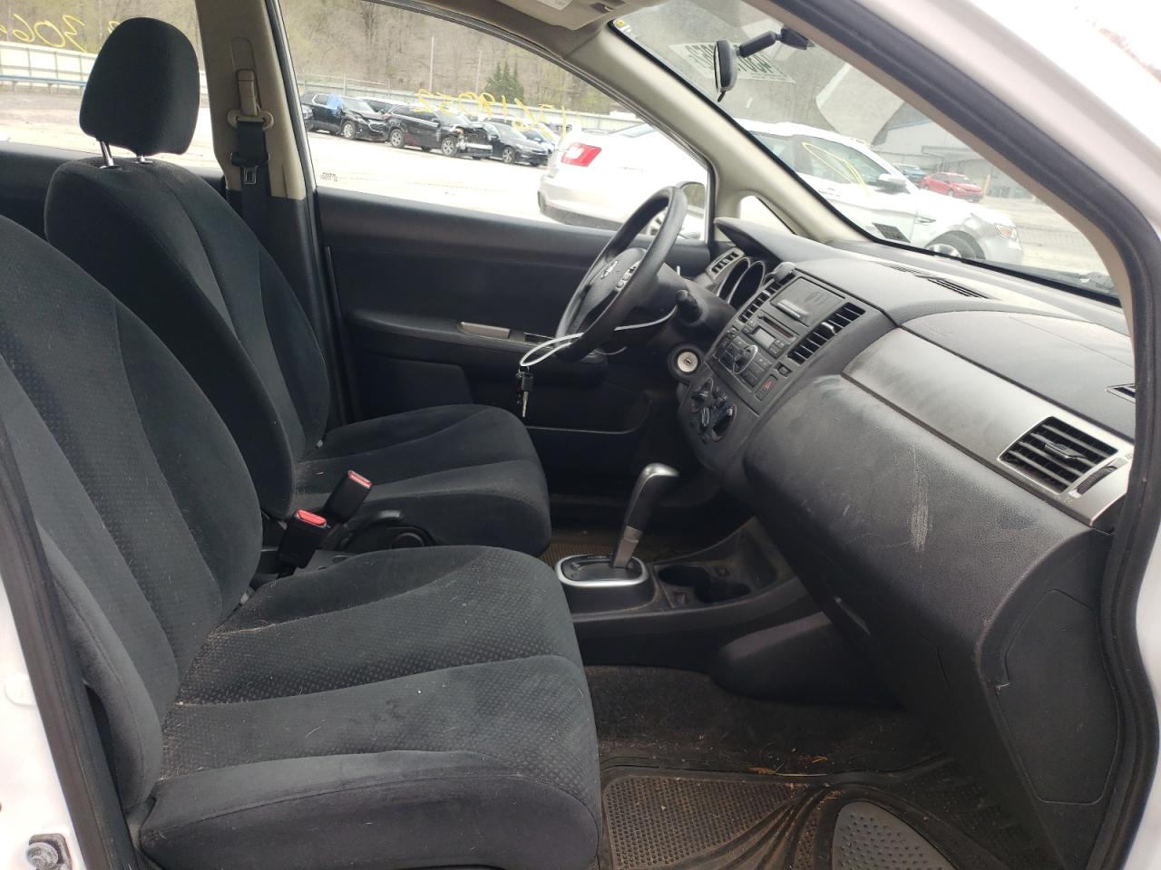 Photo 5 from auction – 2011 NISSAN VERSA S with VIN 3N1BC1CP4BL431142
