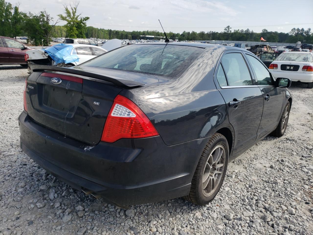 Photo 4 from auction – 2011 FORD FUSION SE with VIN 3FAHP0HA1BR194249