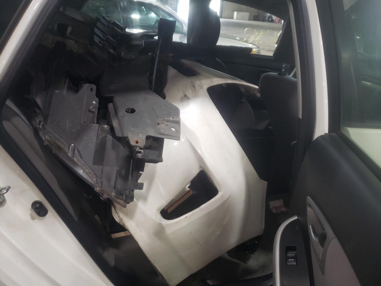 Photo 6 from auction – 2014 TOYOTA PRIUS with VIN JTDKN3DU1E1740795