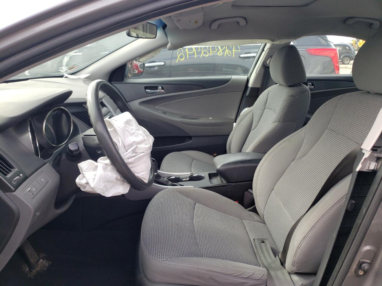 Photo 5 from auction – 2011 HYUNDAI SONATA GLS with VIN 5NPEB4AC2BH105693