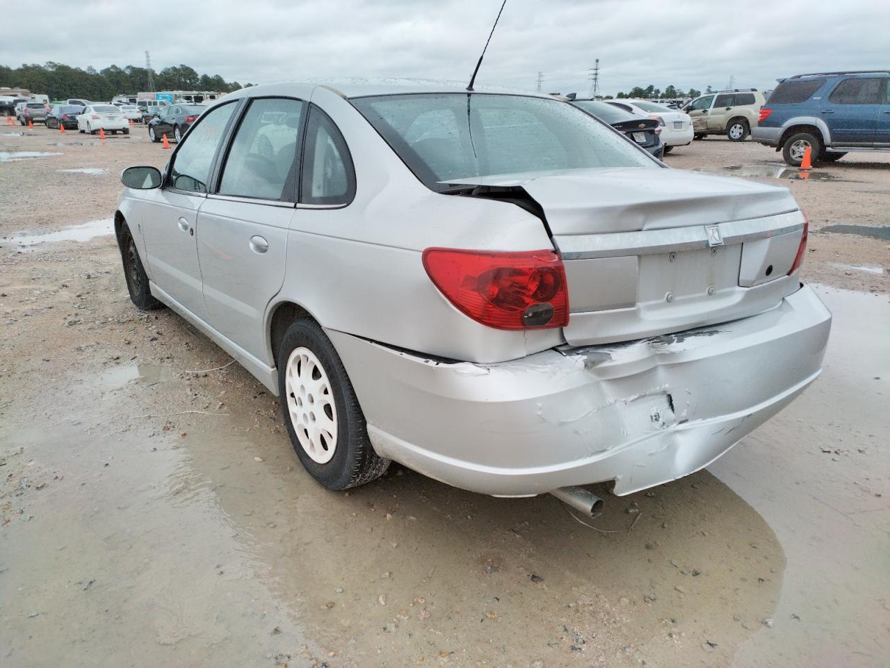 Photo 3 from auction – 2004 SATURN L300 LEVEL with VIN 1G8JC54F54Y507436