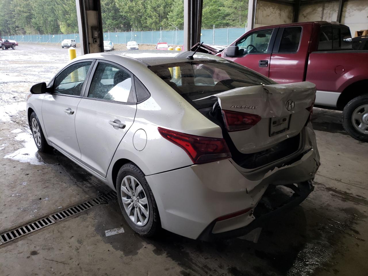Photo 3 from auction – 2019 HYUNDAI ACCENT SE with VIN 3KPC24A37KE058074