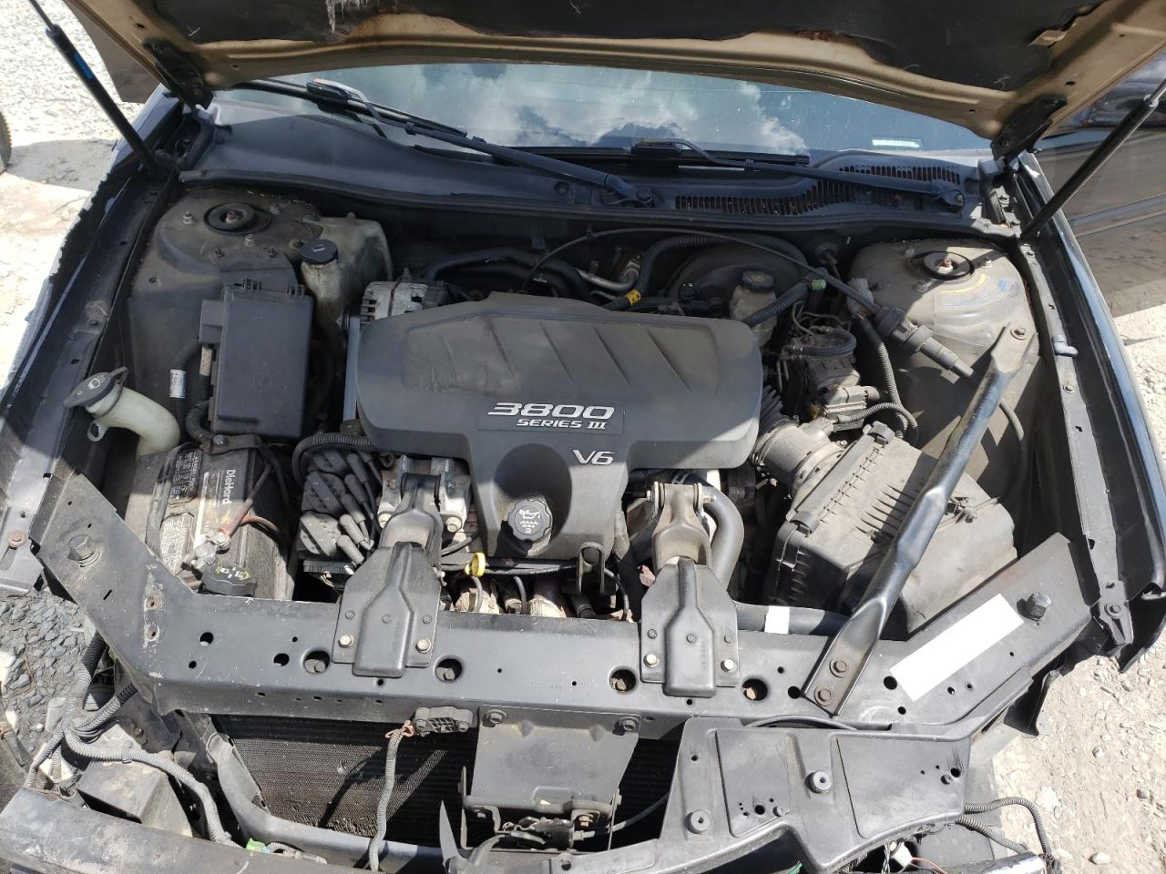 Photo 7 from auction – 2004 PONTIAC GRAND PRIX with VIN 2G2WP542841270378