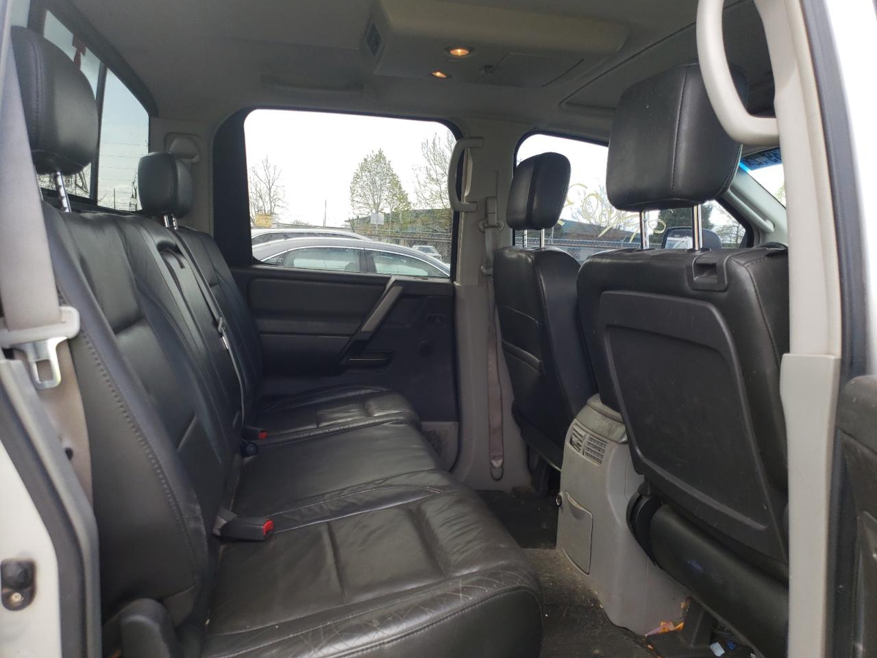 Photo 6 from auction – 2004 NISSAN TITAN XE with VIN 1N6AA07B74N562850