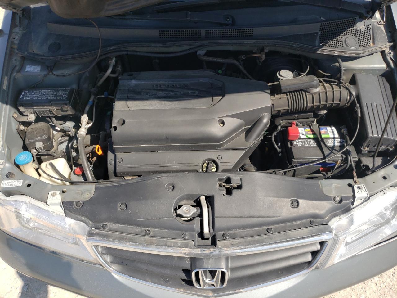 Photo 17 from auction – 2002 HONDA ODYSSEY with VIN 5FNRL18612B001692